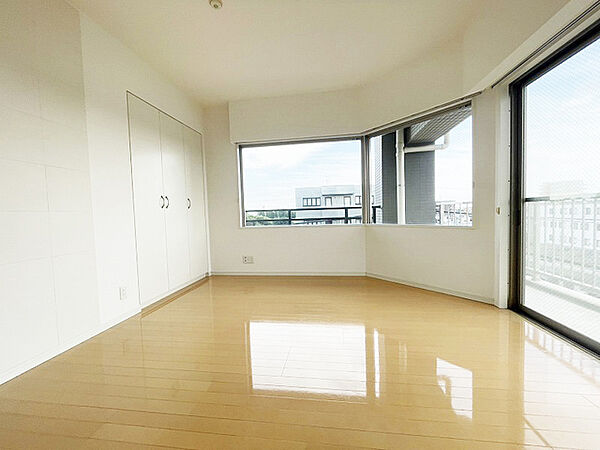 apartment 東京都立川市一番町４丁目
地図を見る
