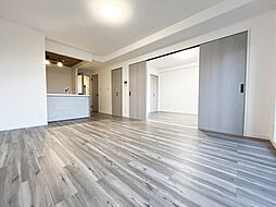 ハイホーム立川一番町 3LDKのリビング/ダイニング