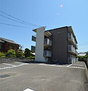 豊浜駅より徒歩3分 1階 築29年の賃貸物件