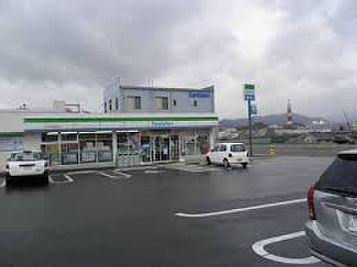 画像21:ファミリーマート 福知山広峯町店（1075m）