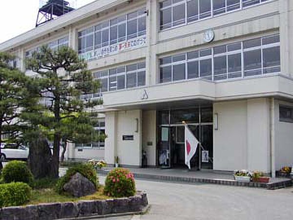 画像22:福知山市立成和中学校（1346m）