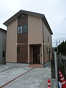 福知山駅より徒歩13分 築2年1ヶ月 2階建の賃貸物件