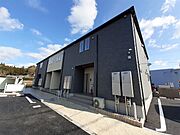 福知山駅よりバス21分 徒歩6分 築2年7ヶ月 2階建の賃貸物件