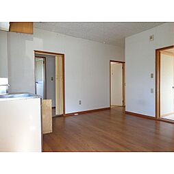 神戸ハイツ　C棟・D棟 1階3DKのリビング/ダイニング