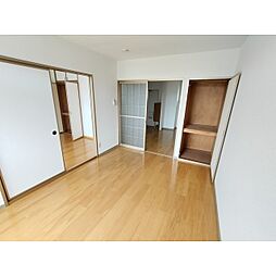 ＧＲＥＥＮハイツ赤地　Ａ棟 1階2DKのリビング/ダイニング