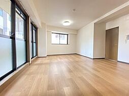 WIN大須 201 2階5LDKのリビング/ダイニング