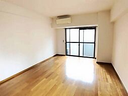 ウイングパーク 4階1Kのリビング/ダイニング