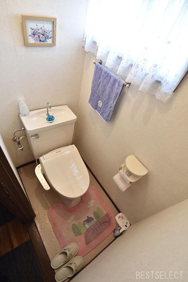 いつも快適・清潔な温水洗浄機能付トイレ。
