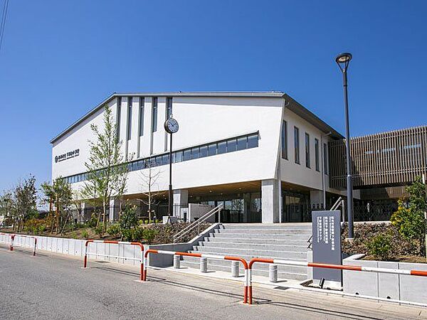 和光市立下新倉小学校 （徒歩9分） 700m
