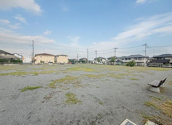 武蔵高萩1丁目公園 （徒歩4分） 290m