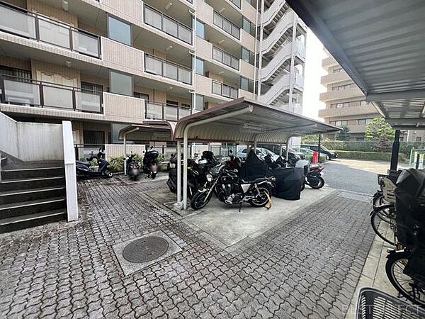 バイク置場