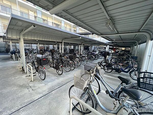 バイク置場