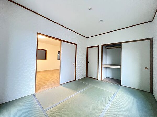 客間や小さなお子様スペースにも和室があると重宝します：和室約6.0帖