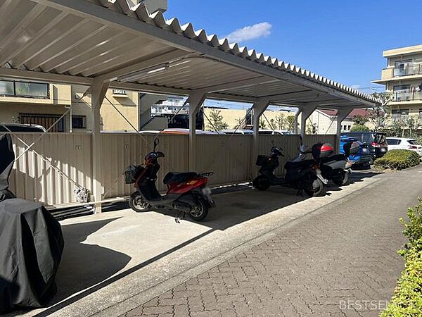 バイク置場