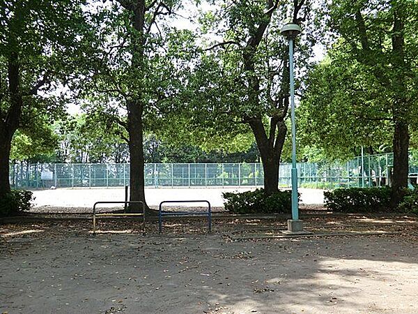 神山堂阪公園 （徒歩4分） 310m