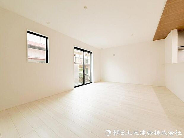 【リビング】一日の中で長く過ごすリビングは多機能空間として様々な過ごし方ができます