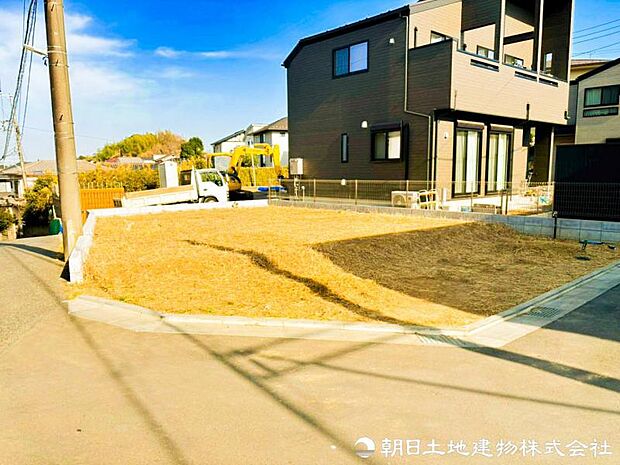 【現地写真】現在は建築中ではございますが完成物件をもとに建物プレゼンも承っております、お気軽にお問い合わせください。