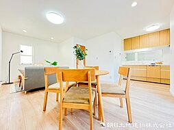 リビング/ダイニングの画像