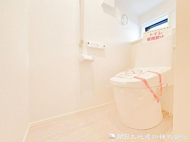 【トイレ】毎日の生活を快適にお過ごし頂けますよう、落ち着いた雰囲気です。