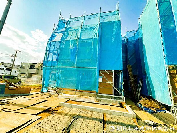 【現地写真】現在は建築中ではございますが完成物件をもとに建物プレゼンも承っております、お気軽にお問い合わせください。