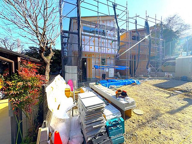 【現地写真】現在は建築中ではございますが完成物件をもとに建物プレゼンも承っております、お気軽にお問い合わせください。