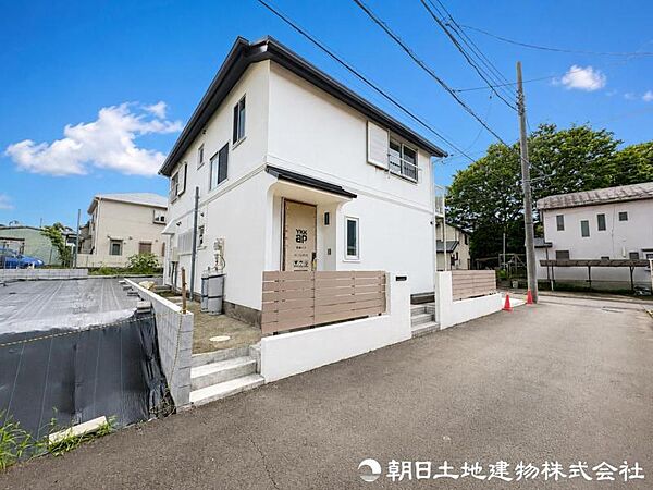 【外観】見るたびに心躍るデザインが魅せる住まいにわくわくします