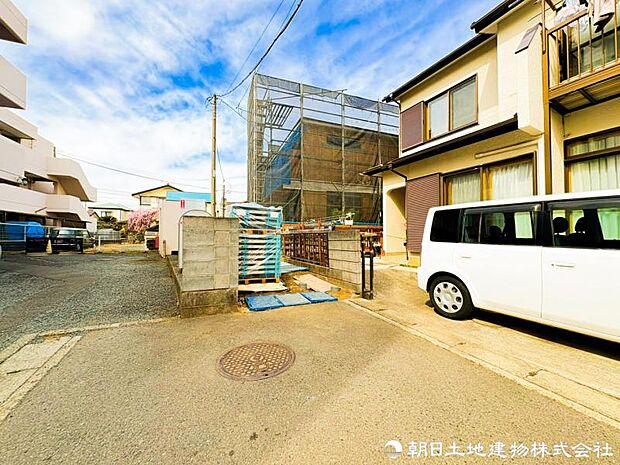 【現地写真】現在は建築中ではございますが完成物件をもとに建物プレゼンも承っております、お気軽にお問い合わせください。