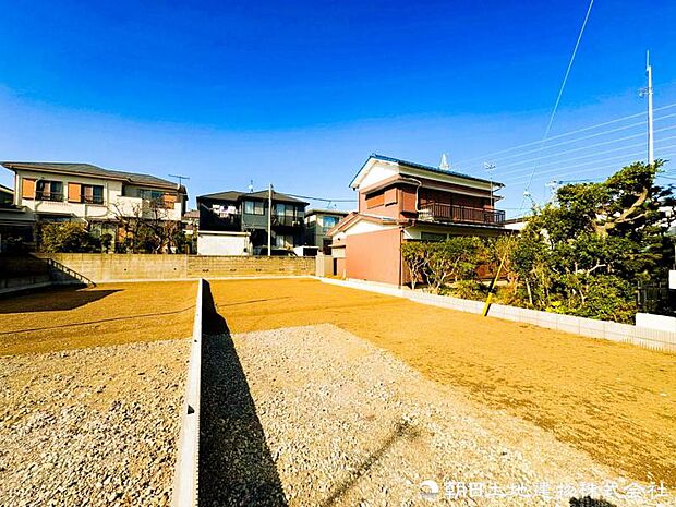 【現地写真】現在は建築中ではございますが完成物件をもとに建物プレゼンも承っております、お気軽にお問い合わせください。