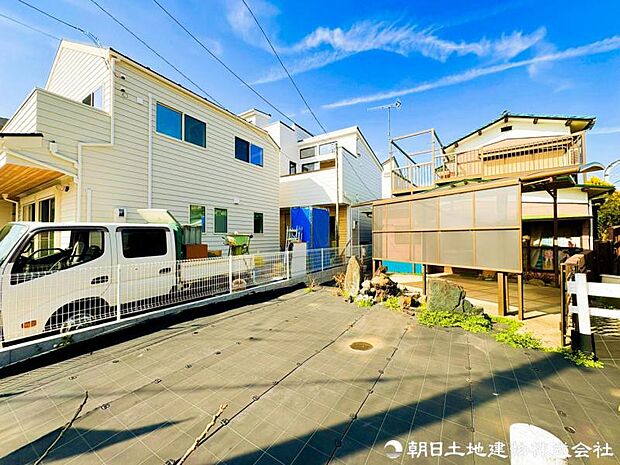 【現地写真】現在は建築中ではございますが完成物件をもとに建物プレゼンも承っております、お気軽にお問い合わせください。