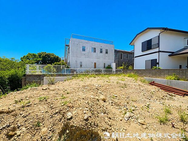 【現地写真】現在は建築中ではございますが完成物件をもとに建物プレゼンも承っております、お気軽にお問い合わせください。
