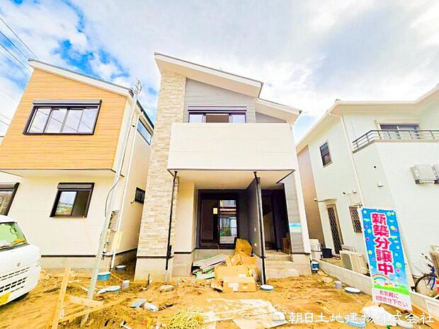 【現地写真】現在は建築中ではございますが完成物件をもとに建物プレゼンも承っております、お気軽にお問い合わせください。