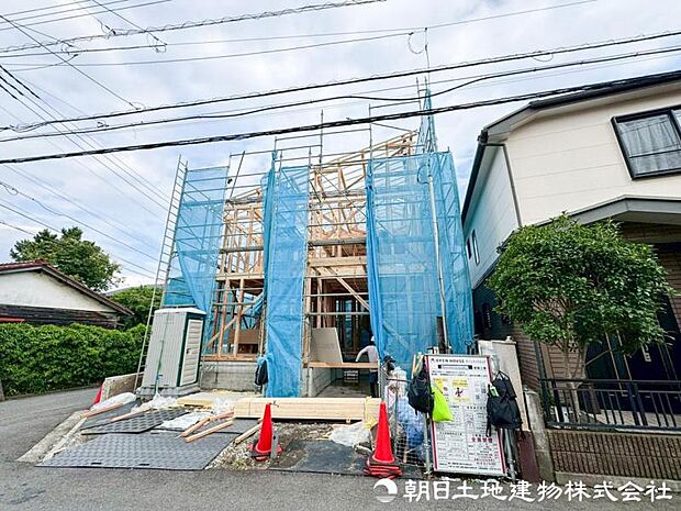 【現地写真】現在は建築中ではございますが建物プレゼンも承っております、お気軽にお問い合わせください。