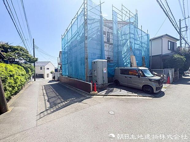 【現地写真】現在は建築中ではございますが建物プレゼンも承っております、お気軽にお問い合わせください。