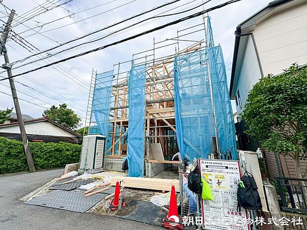 【現地写真】現在は建築中ではございますが建物プレゼンも承っております、お気軽にお問い合わせください。