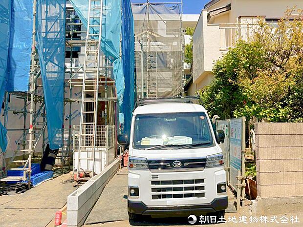 【現地写真】現在は建築中ではございますが建物プレゼンも承っております、お気軽にお問い合わせください。
