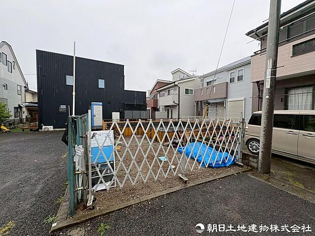 【現地写真】現在は建築中ではございますが建物プレゼンも承っております、お気軽にお問い合わせください。