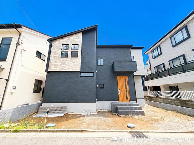 【現地写真】現在は建築中ではございますが建物プレゼンも承っております、お気軽にお問い合わせください。