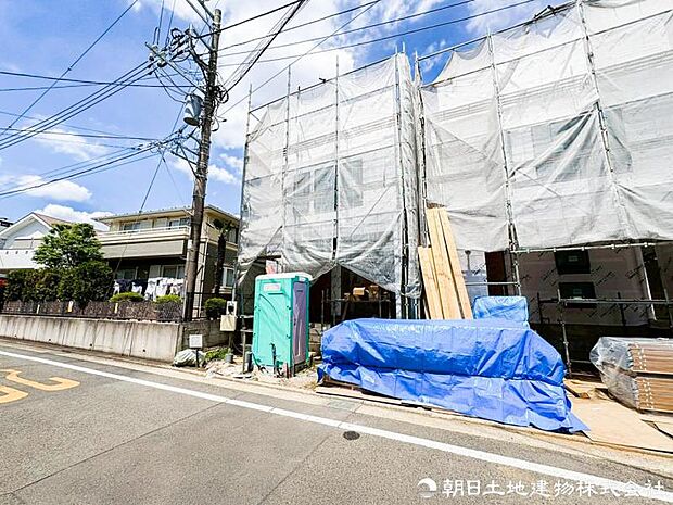 【現地写真】現在は建築中ではございますが建物プレゼンも承っております、お気軽にお問い合わせください。