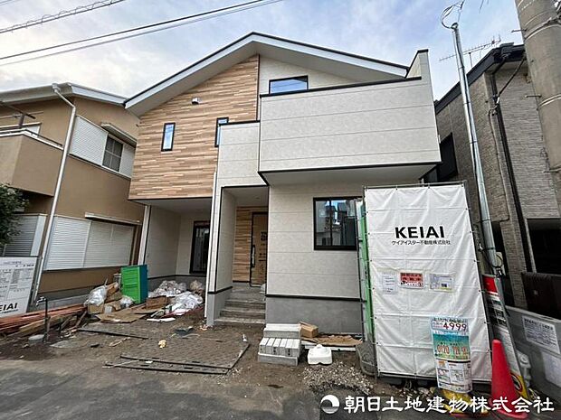 【現地写真】現在は建築中ではございますが建物プレゼンも承っております、お気軽にお問い合わせください。