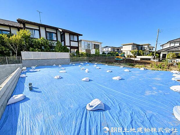 【現地写真】現在は建築中ではございますが建物プレゼンも承っております、お気軽にお問い合わせください。