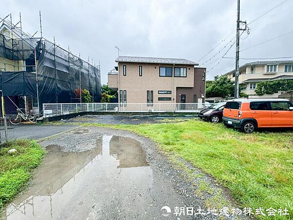【現地写真】各種ハウスメーカーとのハウスプランのお打ち合わせも受け付けておりますのでお気軽にお問い合わせください。