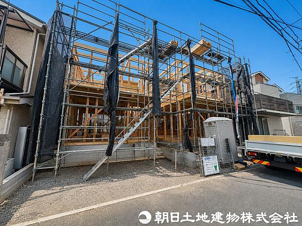【現地写真】現在は建築中ではございますが建物プレゼンも承っております、お気軽にお問い合わせください。