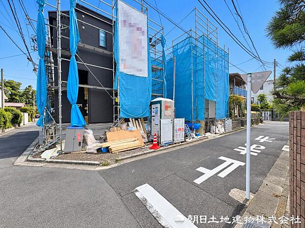 【現地写真】現在、建築中でございますが建物のプレゼンも承っております。