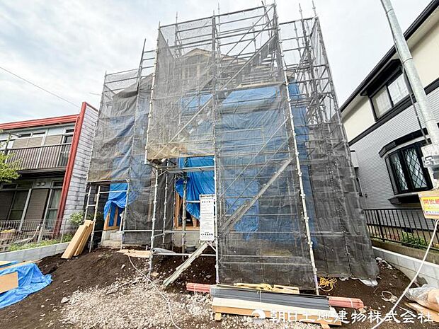 完成後の暮らしを具体的にイメージできる建物プレゼンを承っております。間取りや設備、住宅ローンまで、気になることはお気軽にご相談ください。完成後の姿が楽しみです。