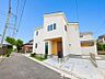 外観：洗練された外観デザインが住む方の個性を映し、時を重ねるほど街並みに馴染む佇まい。末永く愛着を持って暮らせる住まいです。年月を重ねても美しく街に馴染む住まいです。