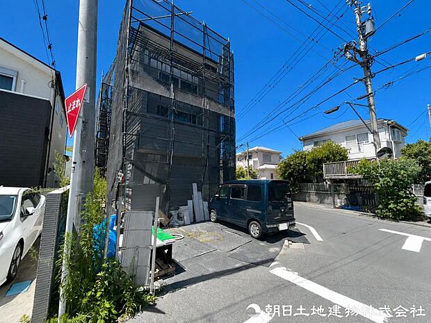 陽当りや風通し、周辺の街並みや生活環境など、資料だけでは伝わりにくい魅力が現地にはあります。実際の空気感をぜひご確認ください。現地ならではの魅力を体感できます。