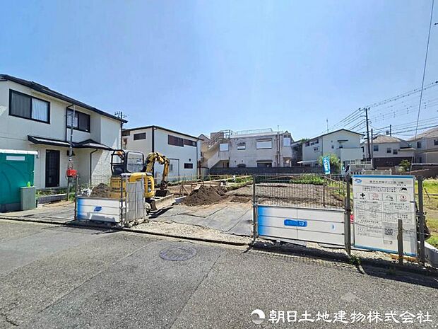 写真や資料だけでは分からない周辺環境や街の雰囲気、陽当りなどを現地で体感できます。新生活を思い描きながら、ぜひご覧ください。街の空気感まで現地で確かめられます。
