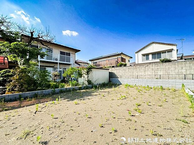 陽当りや風通し、周辺の街並みや生活環境など、資料だけでは伝わりにくい魅力が現地にはあります。実際の空気感をぜひご確認ください。現地ならではの魅力を体感できます。