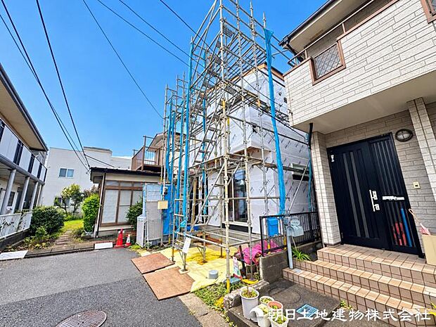 建築中だからこそ確認できる構造や施工の様子も住まい選びの大切なポイント。完成後には見られない今だけの現地をぜひご覧ください。完成前ならではの貴重な確認機会です。