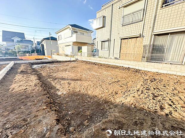 現在まだ建築中ですが、完成予定の建物について詳しくご説明するプレゼンも承ります。間取りや設備など、気になる点をお気軽にご相談ください。完成後の姿も想像できます。